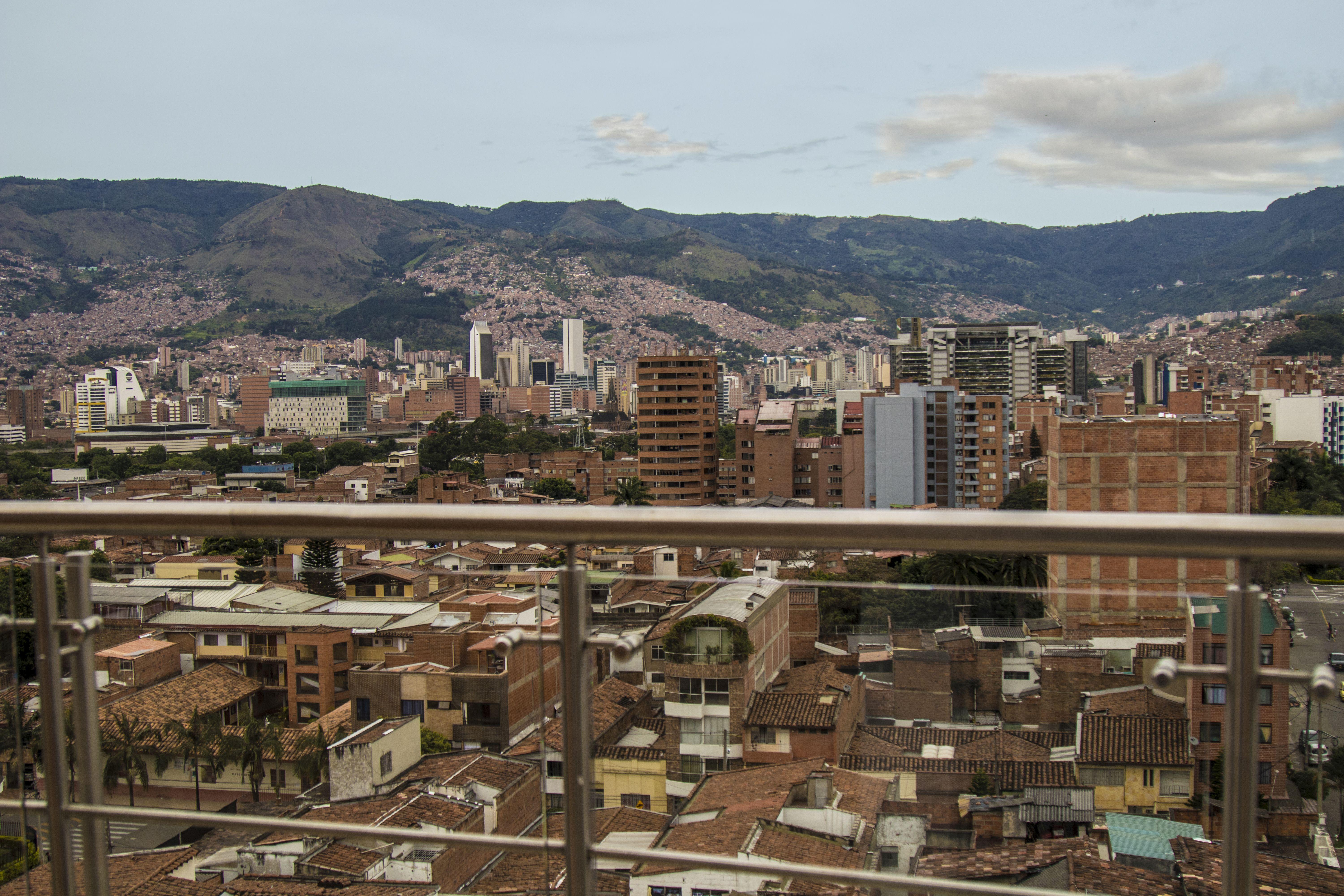 El Porton De San Joaquin Hotel Medellín Eksteriør billede